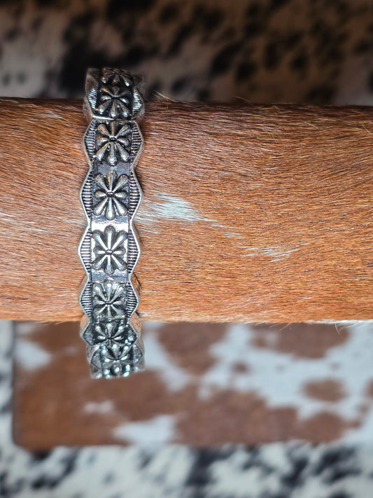 Silver Stamped Star Detail Bracelet