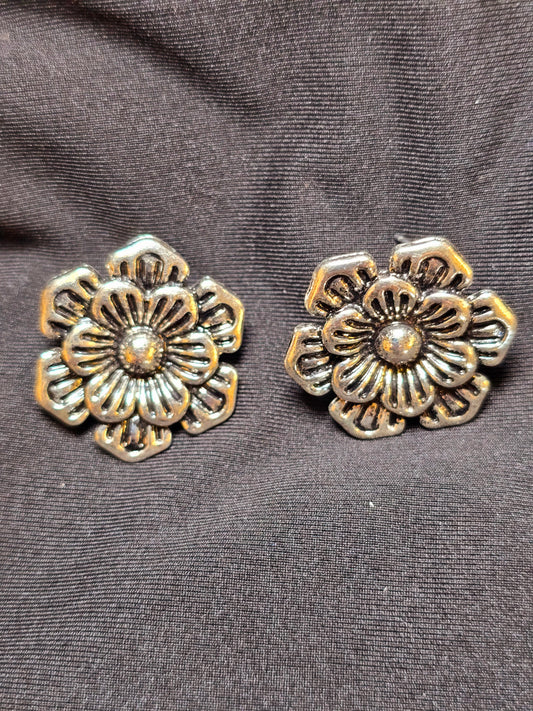 Large Silver Flower Stud Earrings